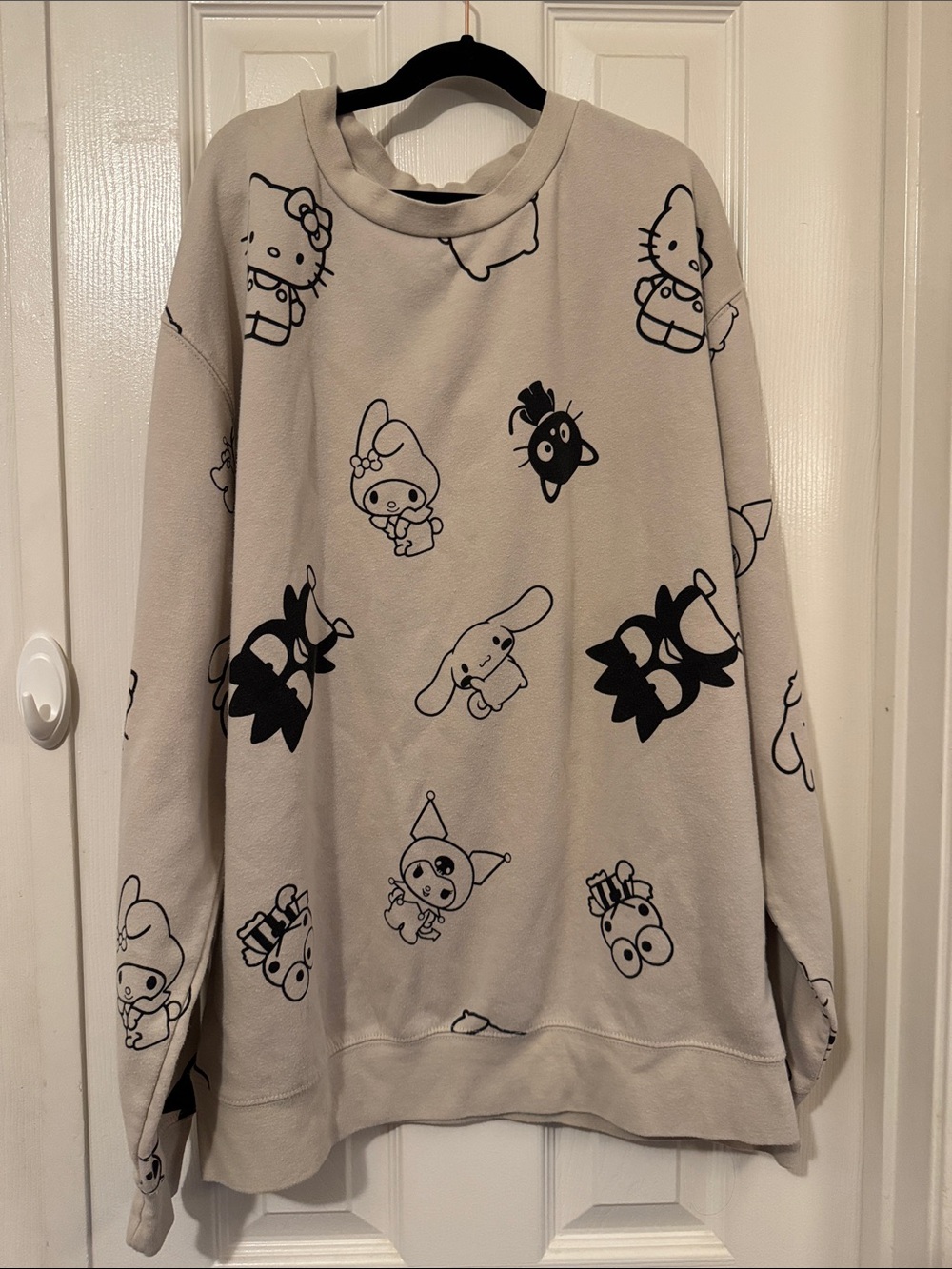 Sanrio Character Print Crewneck Sweatshirt - Tan & Black - Picture 1 of 3